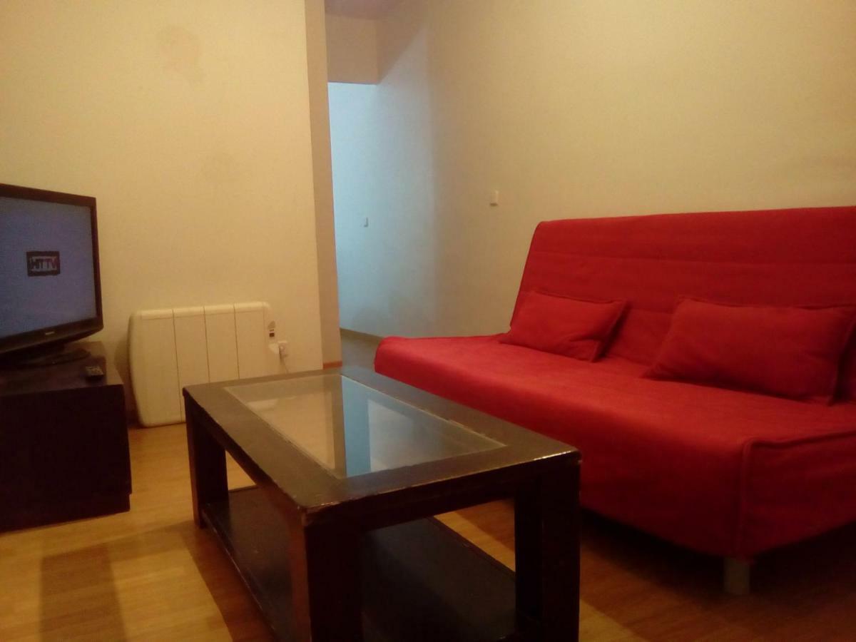 Apartamentos Pandiellos I Madrid Exterior photo